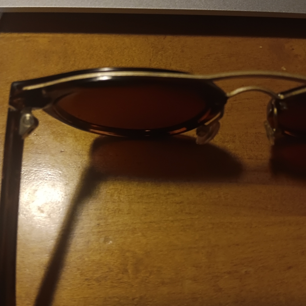 Maui Jim  Brown Sunglasses - Picture 13 of 13